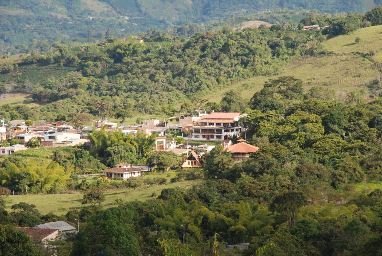 Internacional Hotel